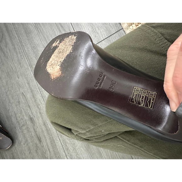 Gucci Leather Tassel Pumps 39C - Picture 10 of 10